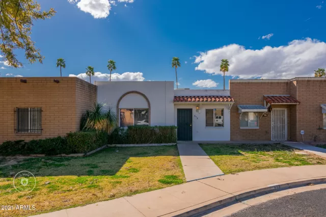 MLS: 6206786 Condo For Sale