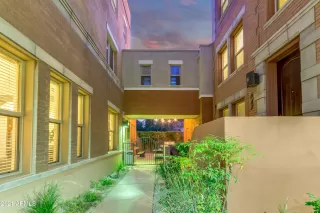 Photo #2: 6206911 Listing 