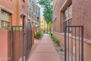 Photo #5: 6206911 Listing 