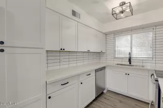 Photo #5: 6207044 Listing 