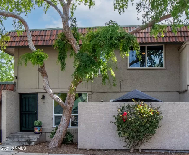 MLS: 6207121 Condo For Sale