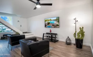 Photo #2: 6207121 Listing