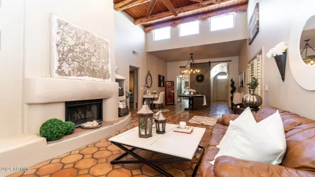 MLS: 6207181 Condo For Sale