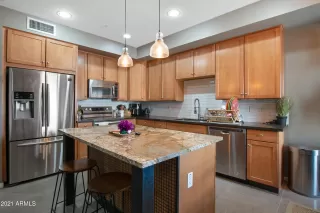 Photo #3: 6207394 Listing