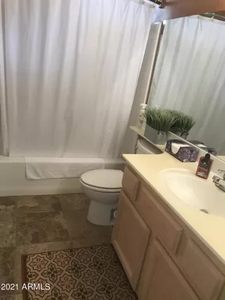 Photo #3: 6207655 Listing