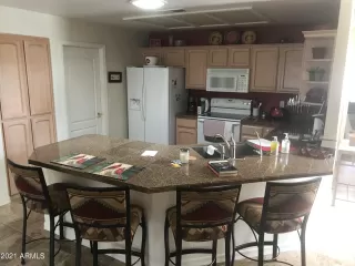 Photo #5: 6207655 Listing