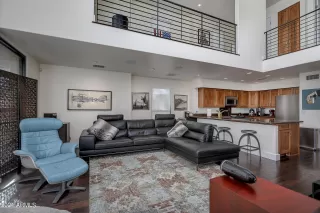 Photo #5: 6207773 Listing 