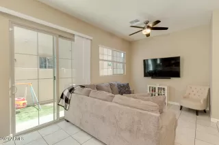 Photo #4: 6208055 Listing