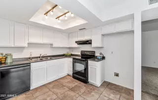 Photo #5: 6208146 Listing