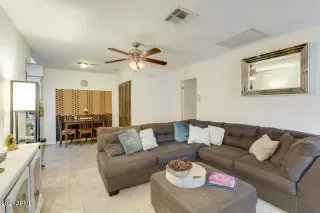 Photo #4: 6208168 Listing 