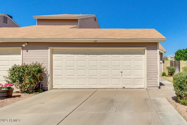 MLS: 6208241 Condo For Sale