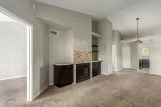 Photo #6: 6208473 Listing 