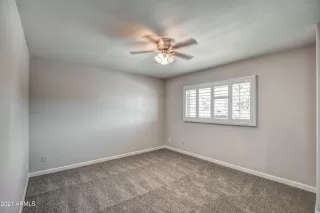 Photo #3: 6208558 Listing