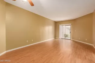 Photo #3: 6208675 Listing