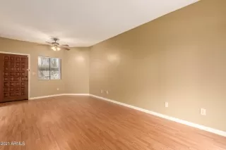 Photo #6: 6208675 Listing