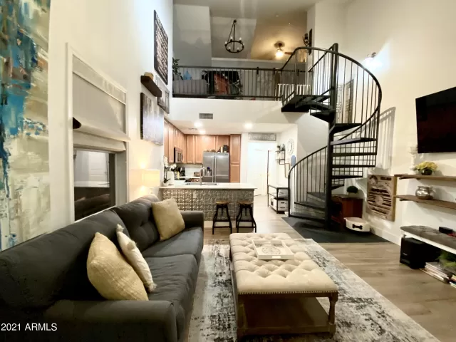 MLS: 6208707 Condo For Sale