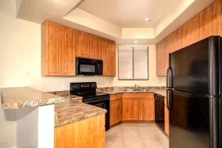 Photo #6: 6208708 Listing