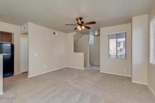 Photo #4: 6208762 Listing