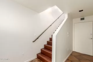 Photo #3: 6208893 Listing