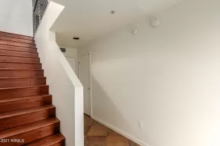 Photo #5: 6208893 Listing