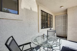 Photo #4: 6208914 Listing 