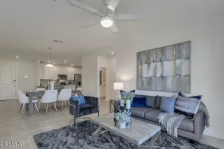 Photo #6: 6209035 Listing 