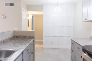 Photo #4: 6209248 Listing