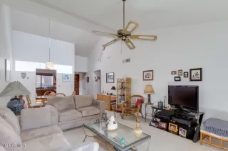 Photo #6: 6209415 Listing 