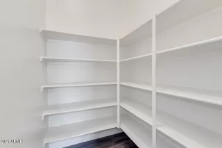 Photo #6: 6209451 Listing