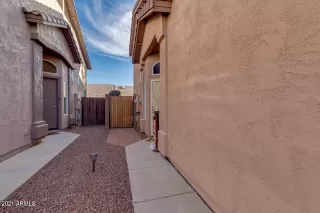 Photo #3: 6209456 Listing 