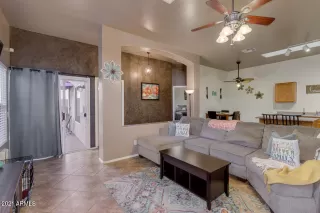 Photo #4: 6209456 Listing 