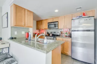 Photo #5: 6209586 Listing