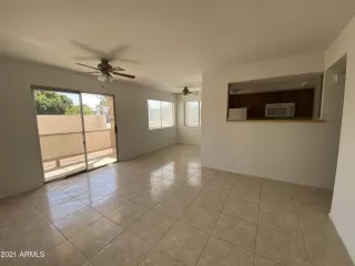 Photo #2: 6209597 Listing