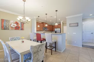 Photo #5: 6209637 Listing