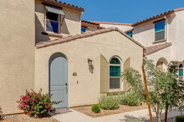 MLS: 6209675 Condo For Sale