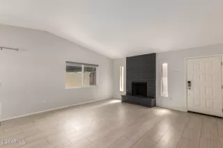 Photo #6: 6209688 Listing 