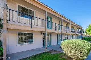 Photo #2: 6209724 Listing