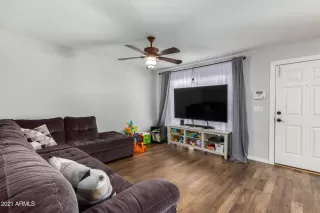 Photo #4: 6209847 Listing 