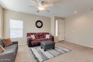 Photo #3: 6210006 Listing