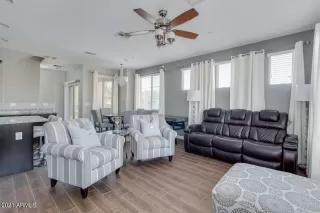 Photo #3: 6210116 Listing 