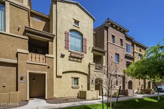 Photo #5: 6210181 Listing