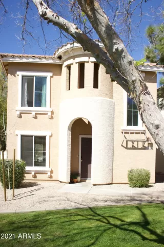 Photo #4: 6210184 Listing