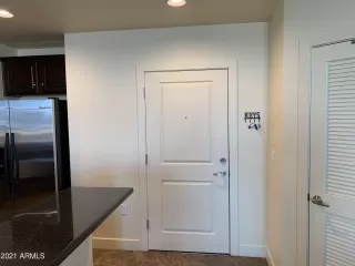 Photo #5: 6210346 Listing 