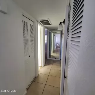 Photo #2: 6210368 Listing