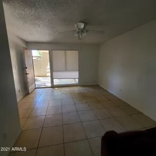 Photo #4: 6210368 Listing