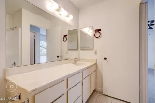 Photo #3: 6210540 Listing