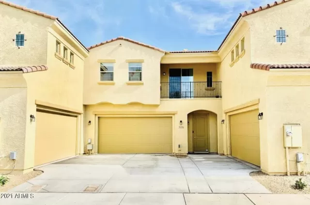 MLS: 6210664 Condo For Sale