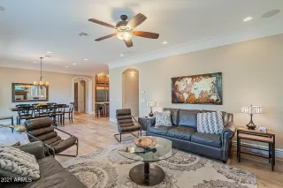 Photo #5: 6210987 Listing