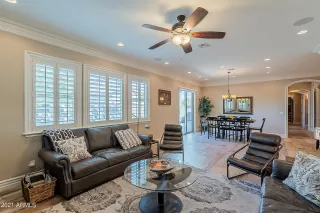Photo #6: 6210987 Listing