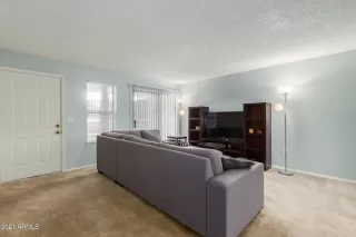 Photo #5: 6211038 Listing 